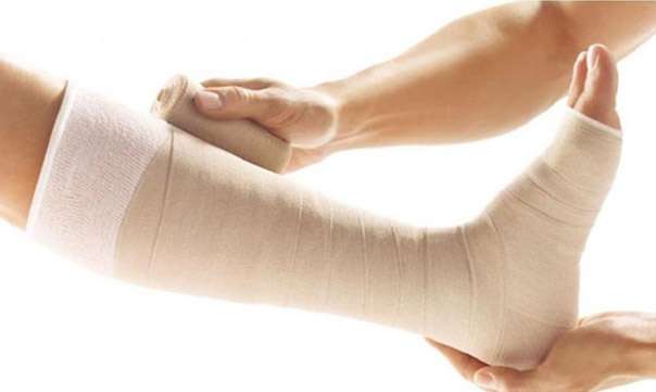What is the treatment for venous leg ulcers